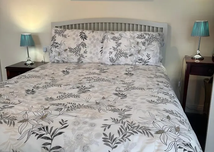 Apartment - Town Centre *