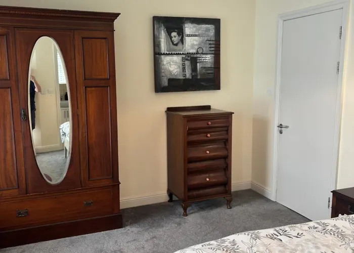 - Town Centre Appartement