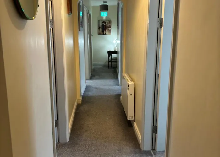 Appartement - Town Centre *